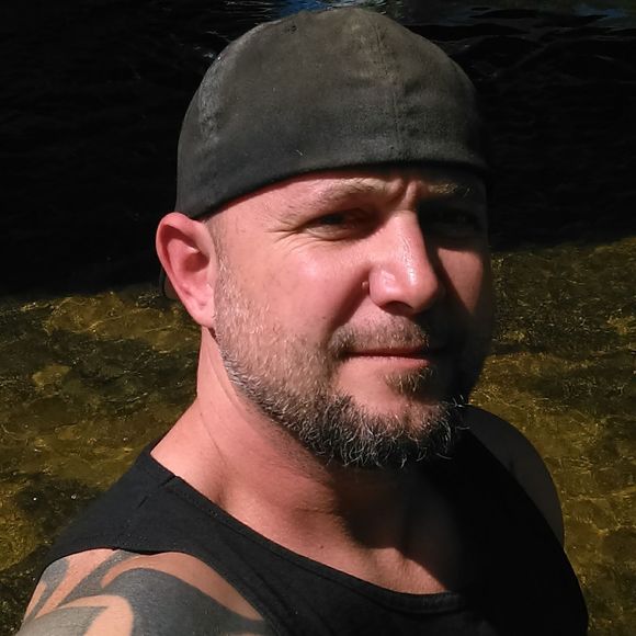 Meet your Posher, Jeff - Picture 1 of 1